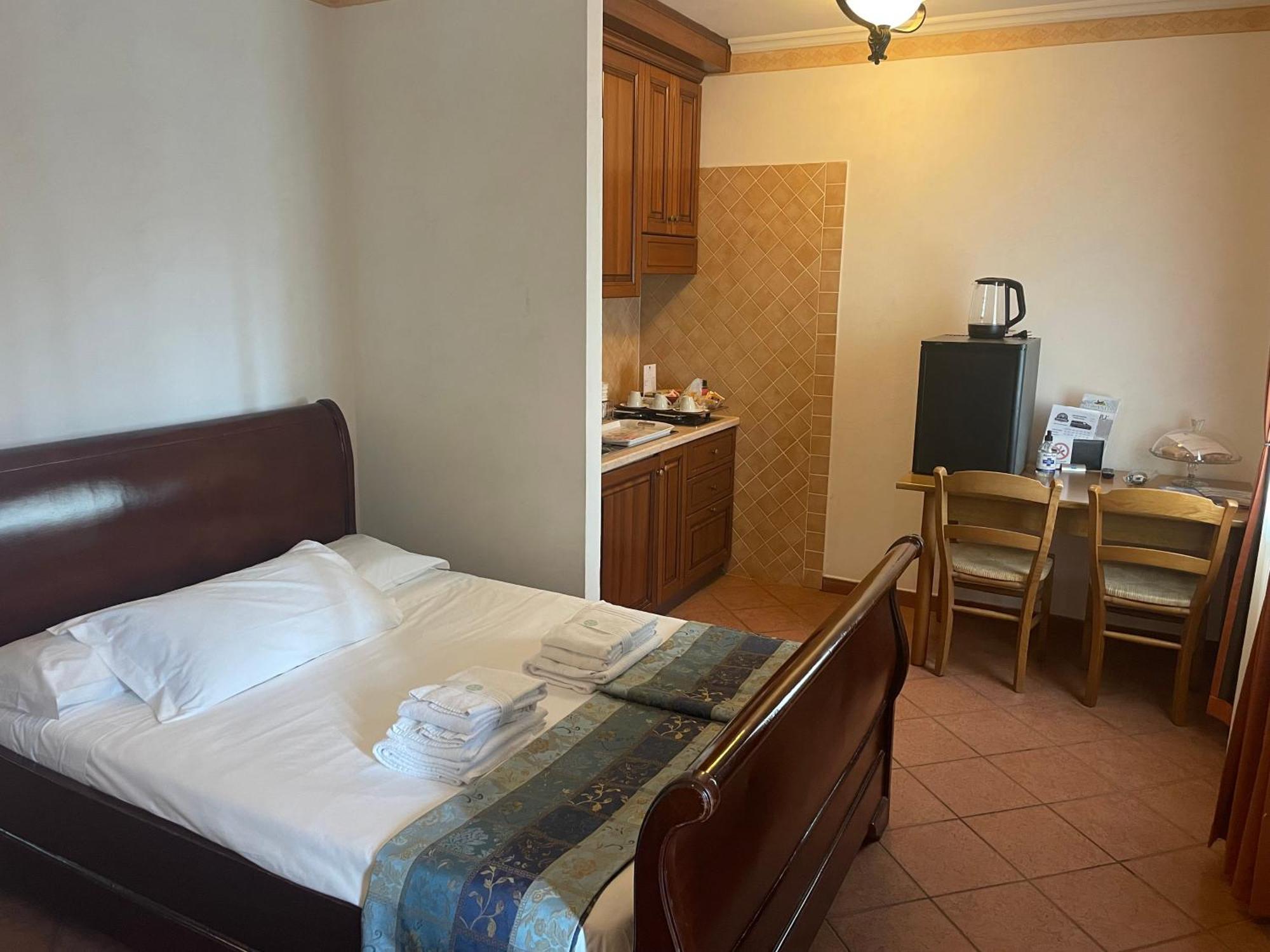 Euro House Inn Airport Fiumicino Zewnętrze zdjęcie