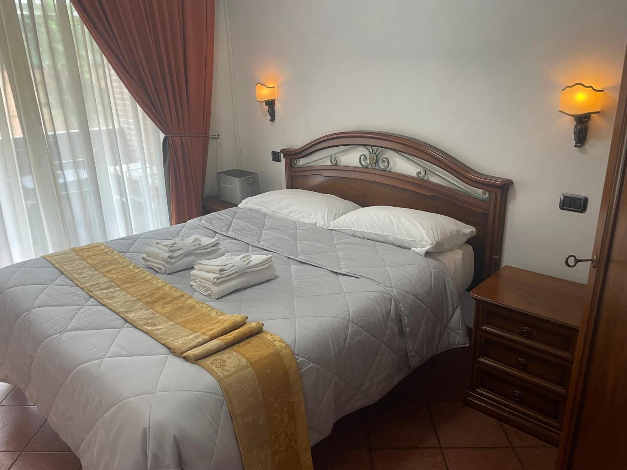 Euro House Inn Airport Fiumicino Zewnętrze zdjęcie